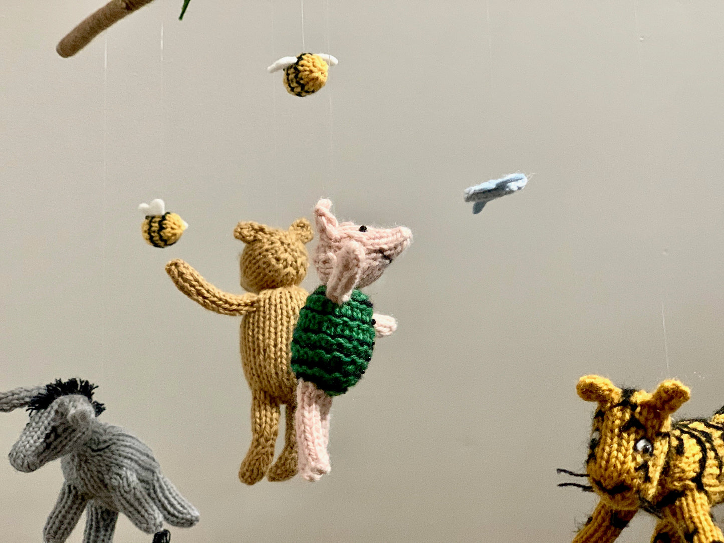 Deluxe Classic Winnie the Pooh Mobile