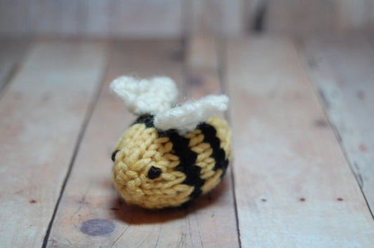 Knit Bumble Bee