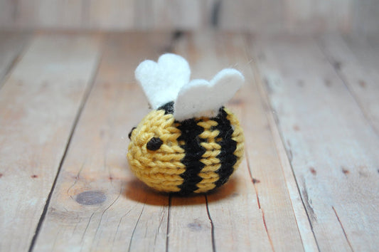 Bee Lapel Pin