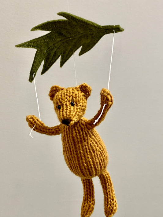 Parasailing Bear Mobile