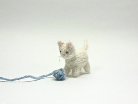Miniature Knit White Cat