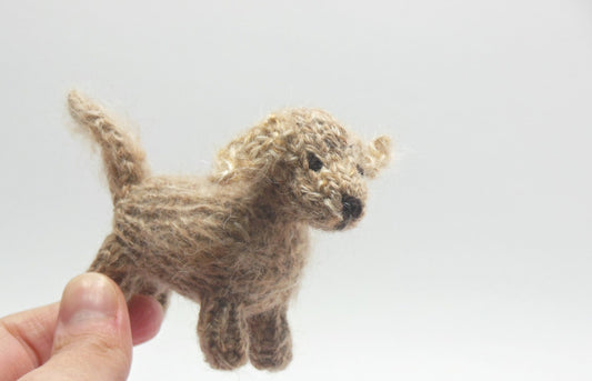Knit Golden Retriever Ornament