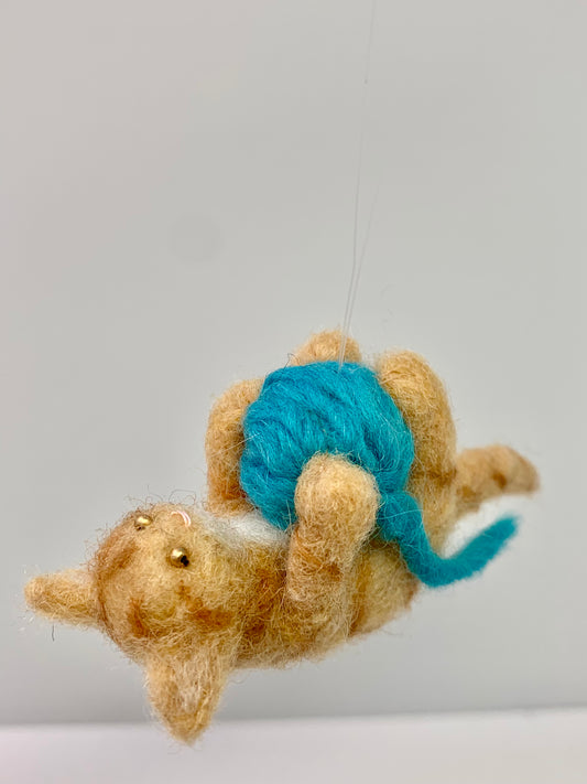 Cat Holding Yarn Ball Ornament