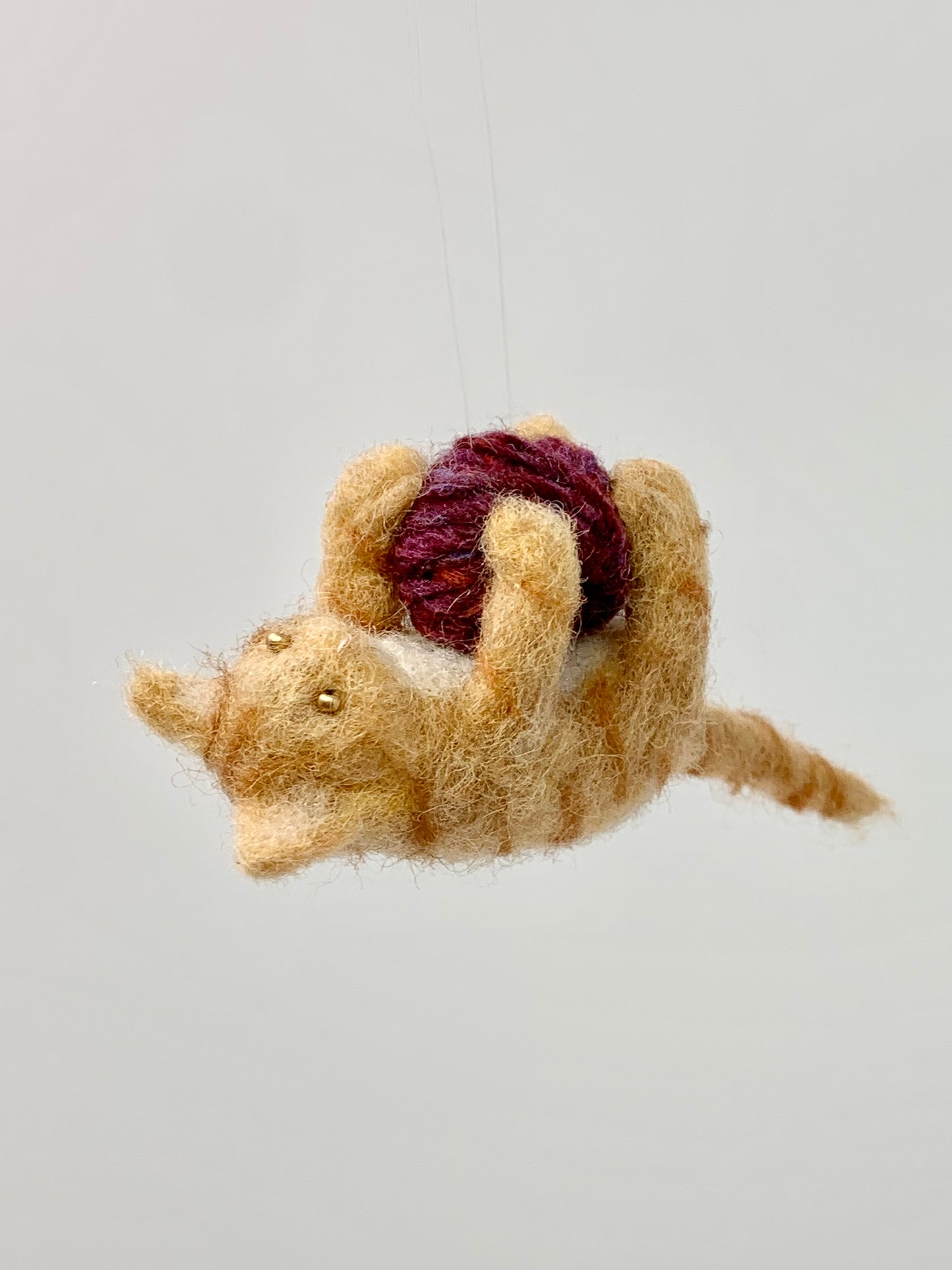 Cat Holding Yarn Ball Ornament