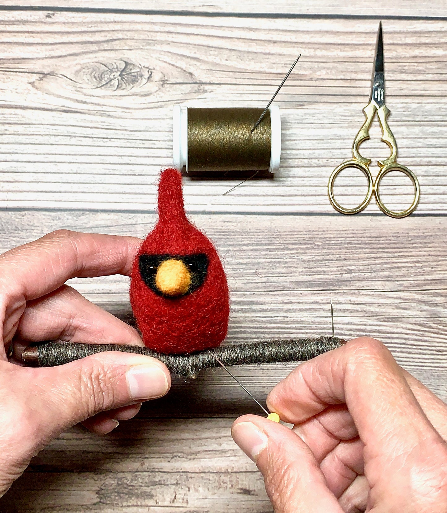 Needle Felting Kit for Beginner, Cardinal Christmas Ornament DIY Kit