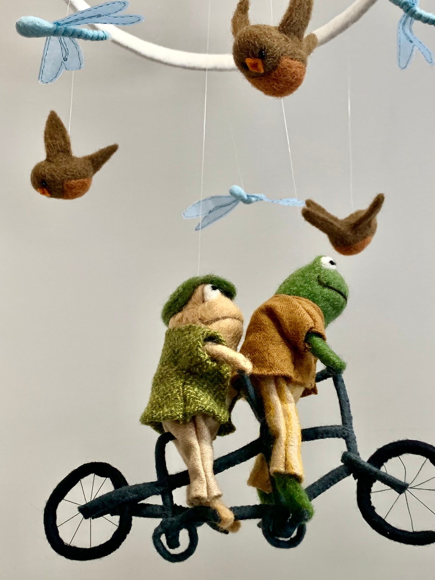 Deluxe Frog and Toad Mobile