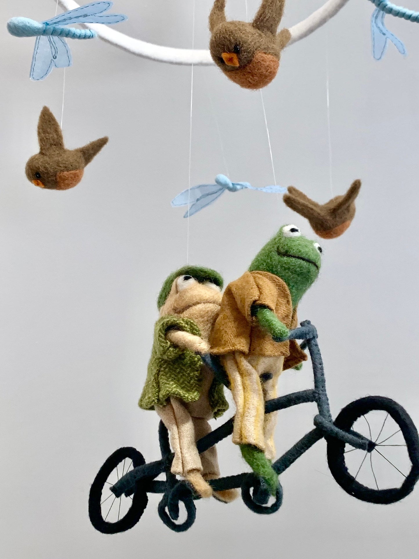 Deluxe Frog and Toad Mobile