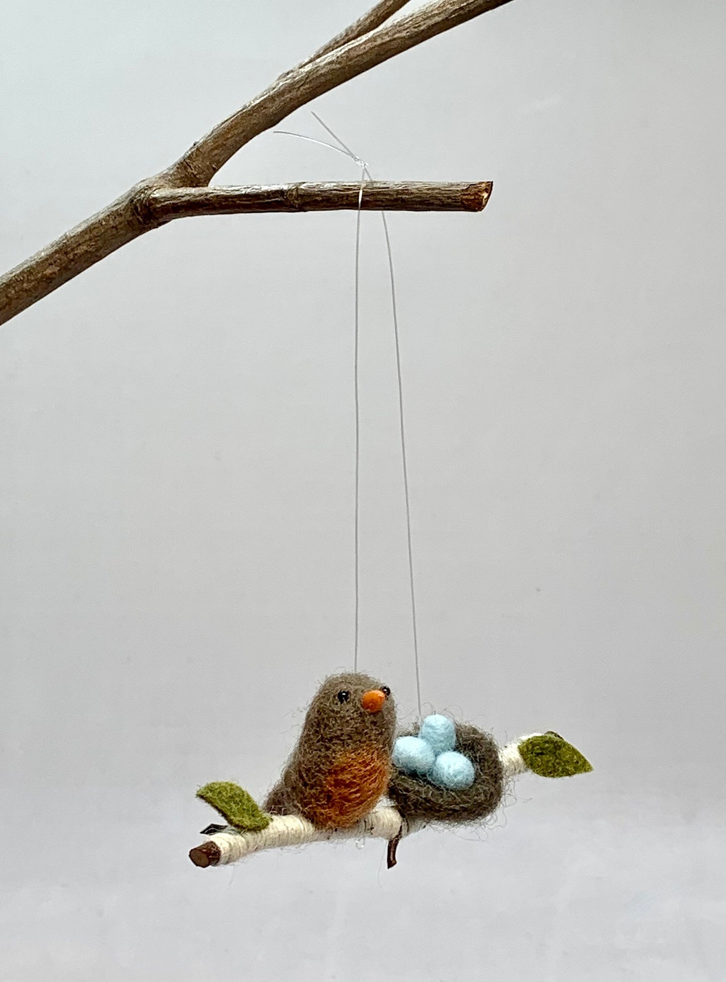 Robin Ornament, Needle Felted Bird Ornament, Robin with Nest Christmas Decor