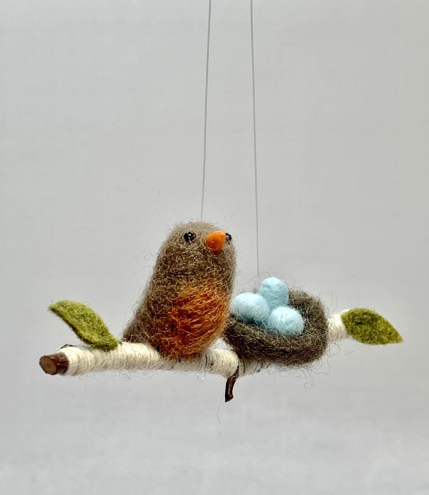 Robin Ornament, Needle Felted Bird Ornament, Robin with Nest Christmas Decor